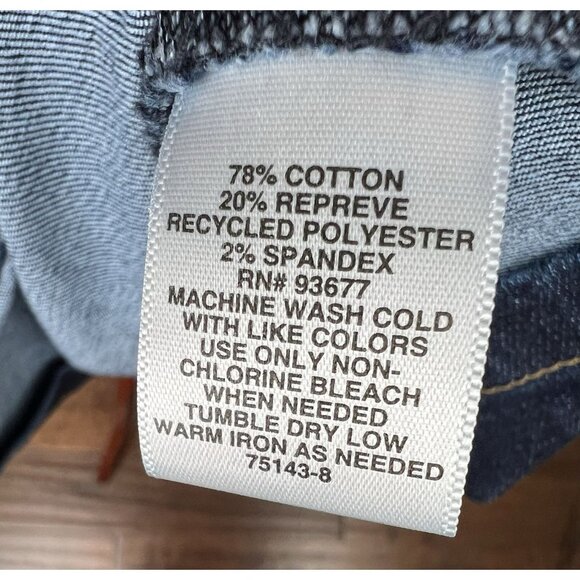 Vintage Liz Claiborne Denim Sheath Dress Size 16 Pockets Classic Minimalist - Picture 9 of 9